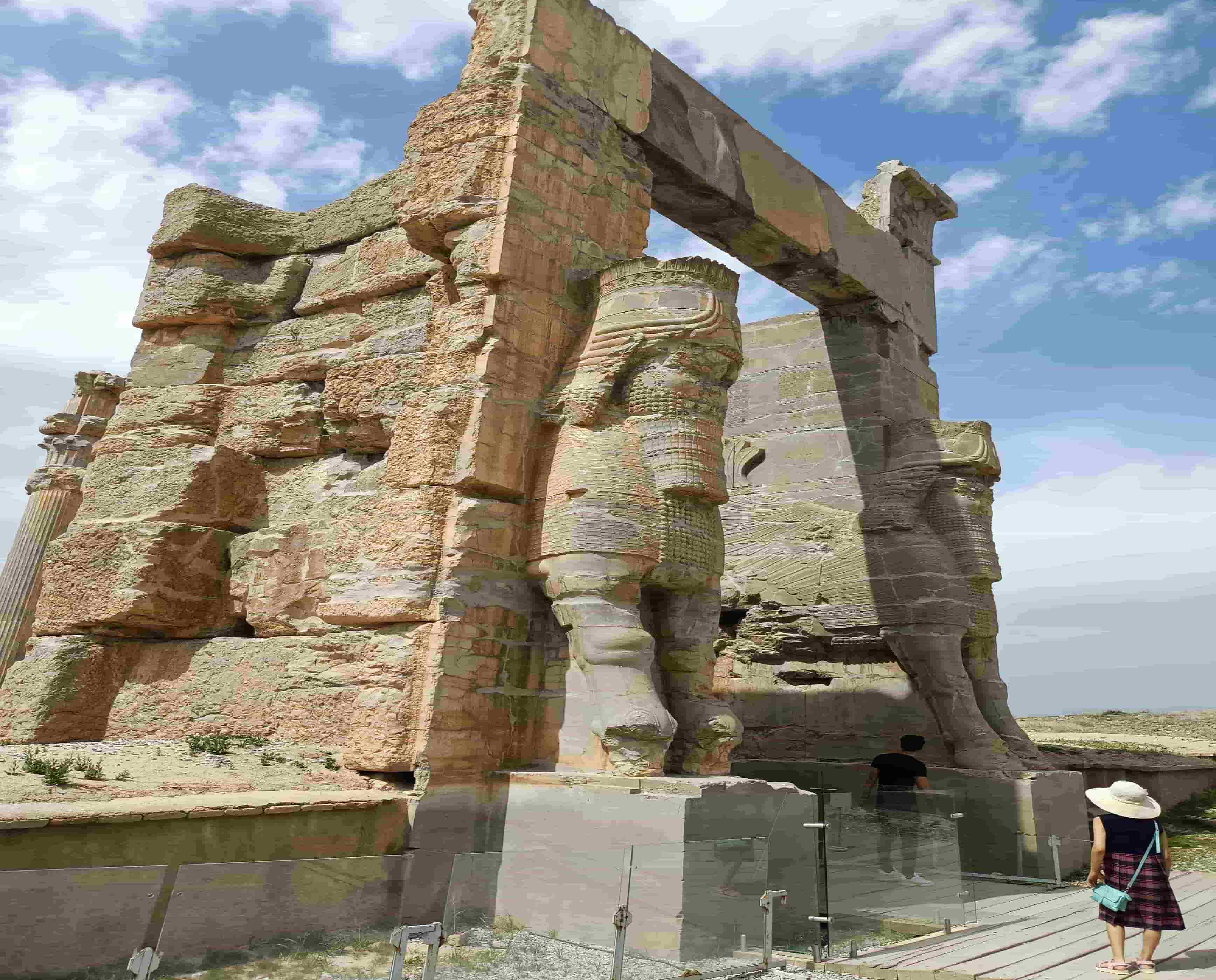 گردشگری و شیرازگردی